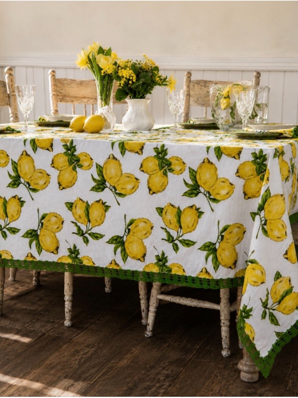 April Cornell lemon print Brochet trim tablecloth 60 x 102